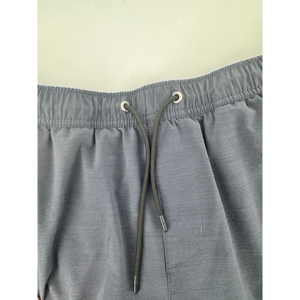 Vuori Ponto Performance Shorts Mens 30 Charcoal Gray 7 Inch Inseam Activewear - Picture 6 of 11